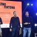 ZLATNA ANTENA za najbolji scenario grupi autora TV serije MAMA I TATA SE IGRAJU RATA