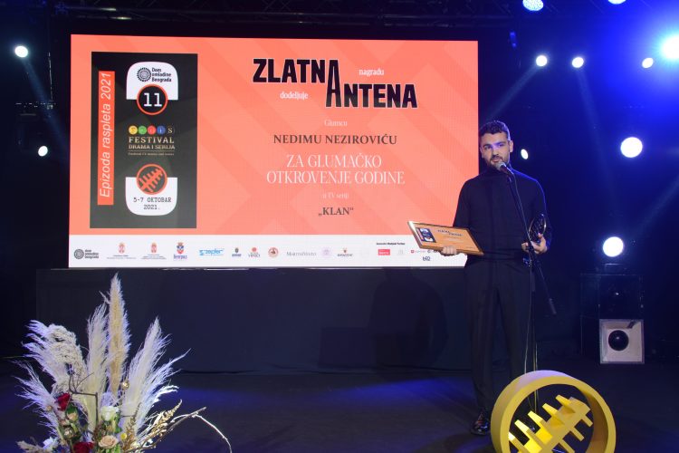 ZLATNA ANTENA ZA GLUMAČKO OTKROVENJE GODINE GLUMCU NEDIMU NEZIROVIĆU